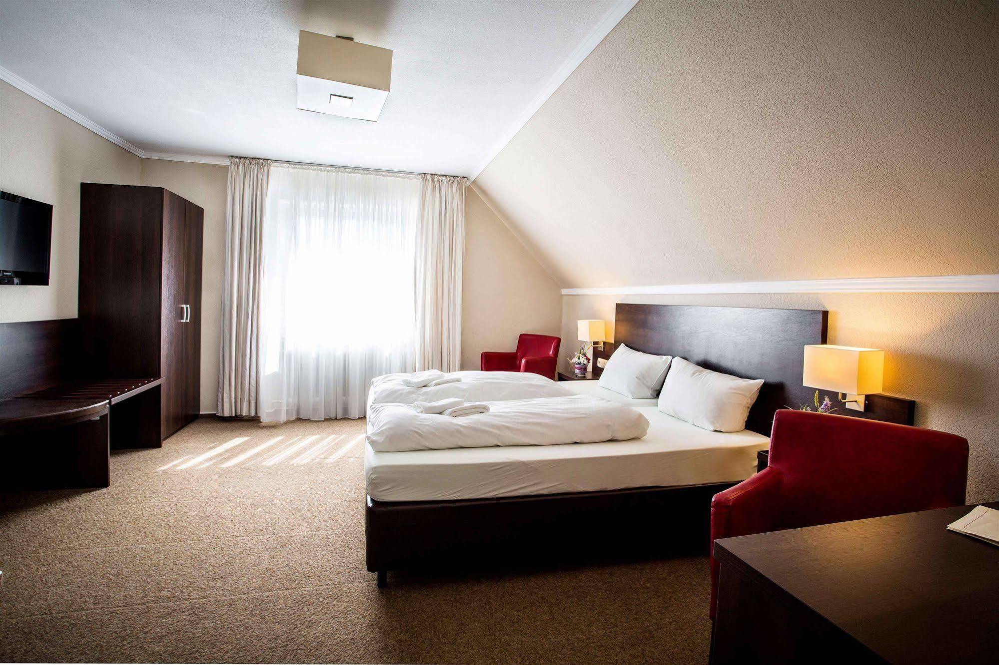 Parkhotel Meppen An Der Freilichtbuehne Екстер'єр фото